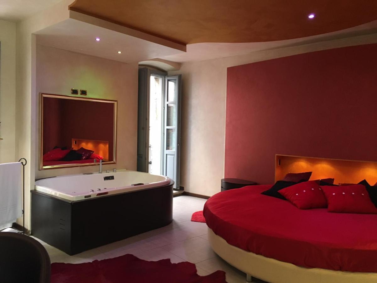 Alessi Hotel Trattoria ديسينسانو ديل غاردا المظهر الخارجي الصورة