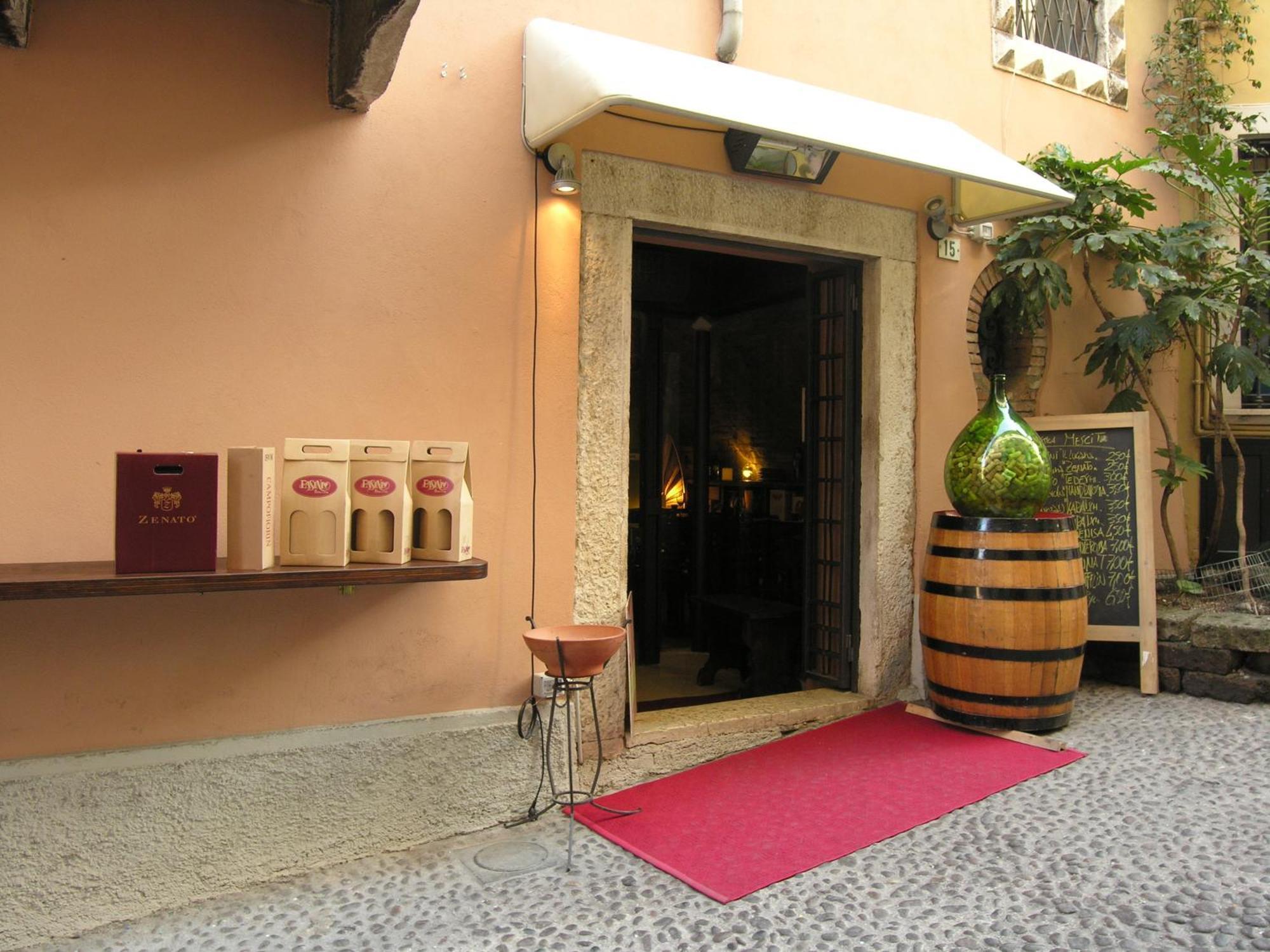 Alessi Hotel Trattoria ديسينسانو ديل غاردا المظهر الخارجي الصورة